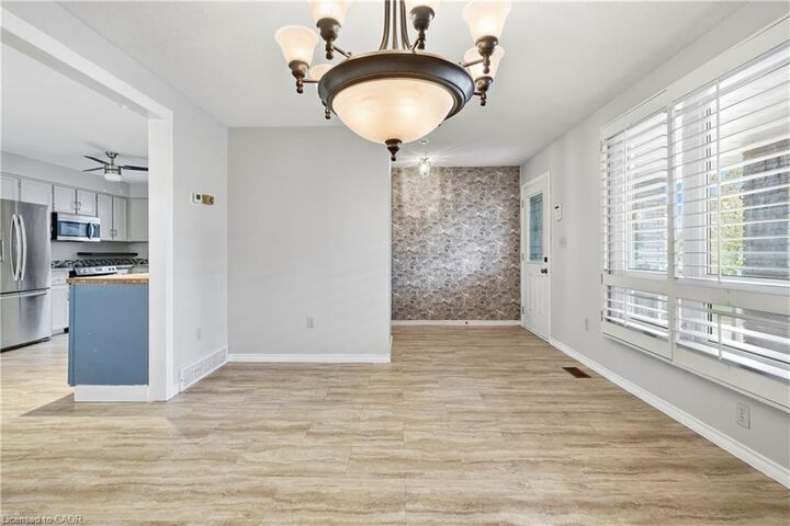 Property Photo: 7814 Donlee Drive ON L2H 2N5