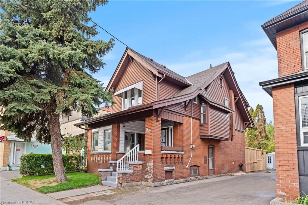 Property Photo: 88 Gage Avenue S ON L8M 3C9