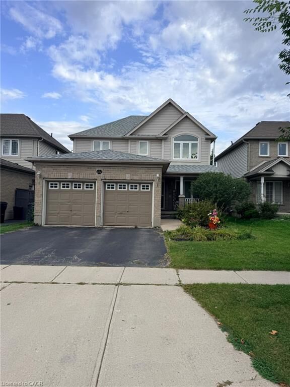Property Photo:  424 Newport Drive  ON N3H 5S6 