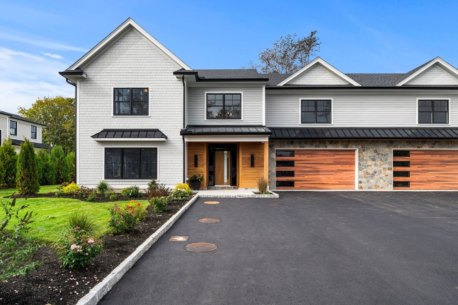 Property Photo:  24 Grapevine A  MA 01930 