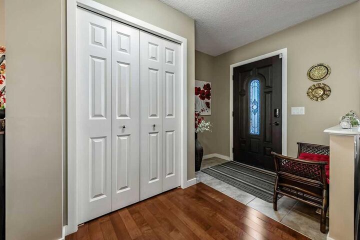 Property Photo:  86 Walden Crescent SE  AB T2X 0S9 