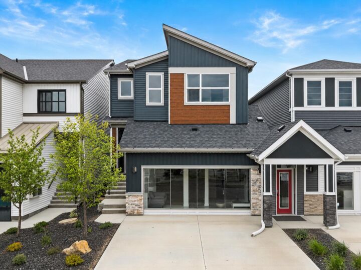 Property Photo:  177 Mitchell Road NW  AB T3R 2G8 
