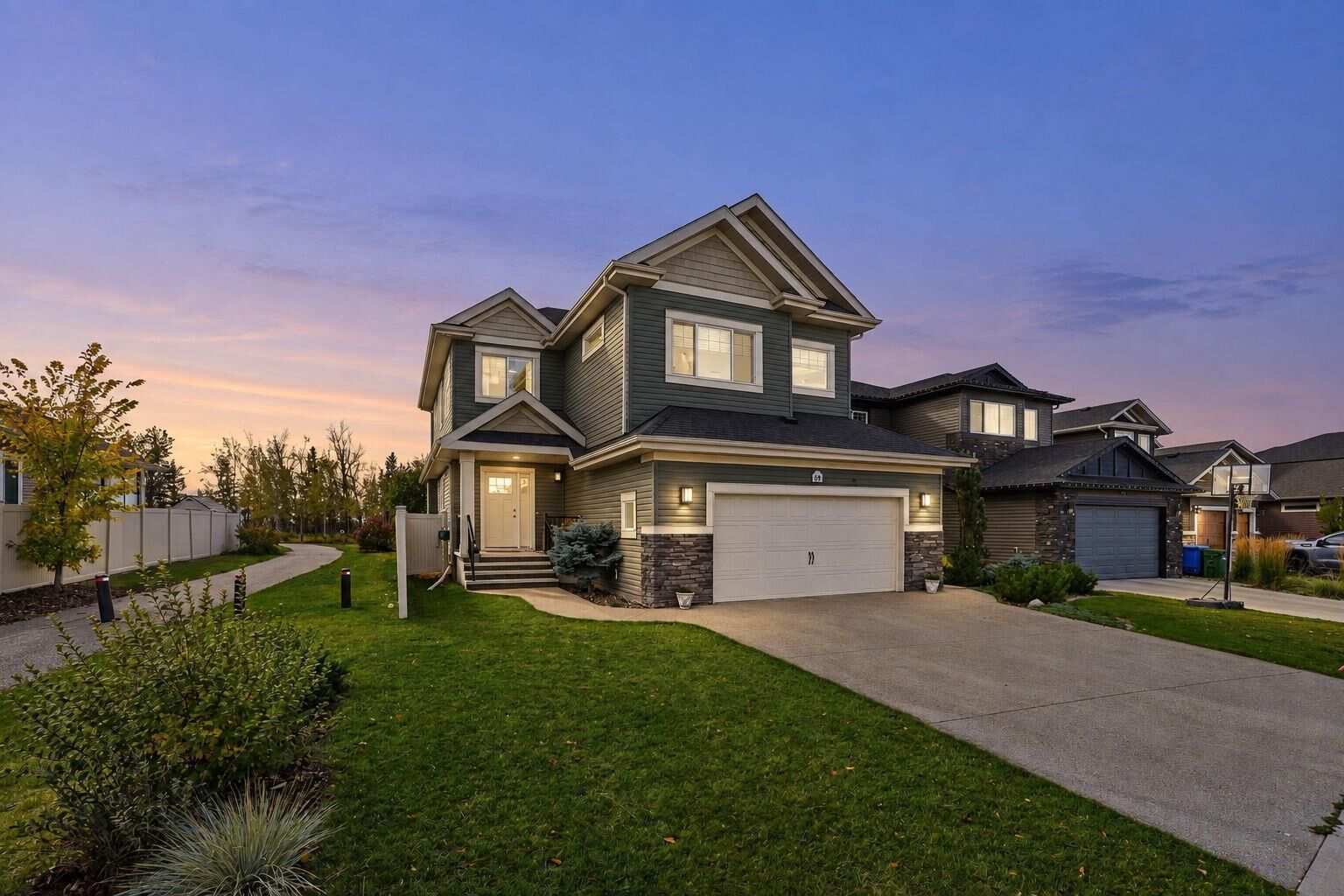 Property Photo:  69 Caribou Crescent  AB T4P 0P5 