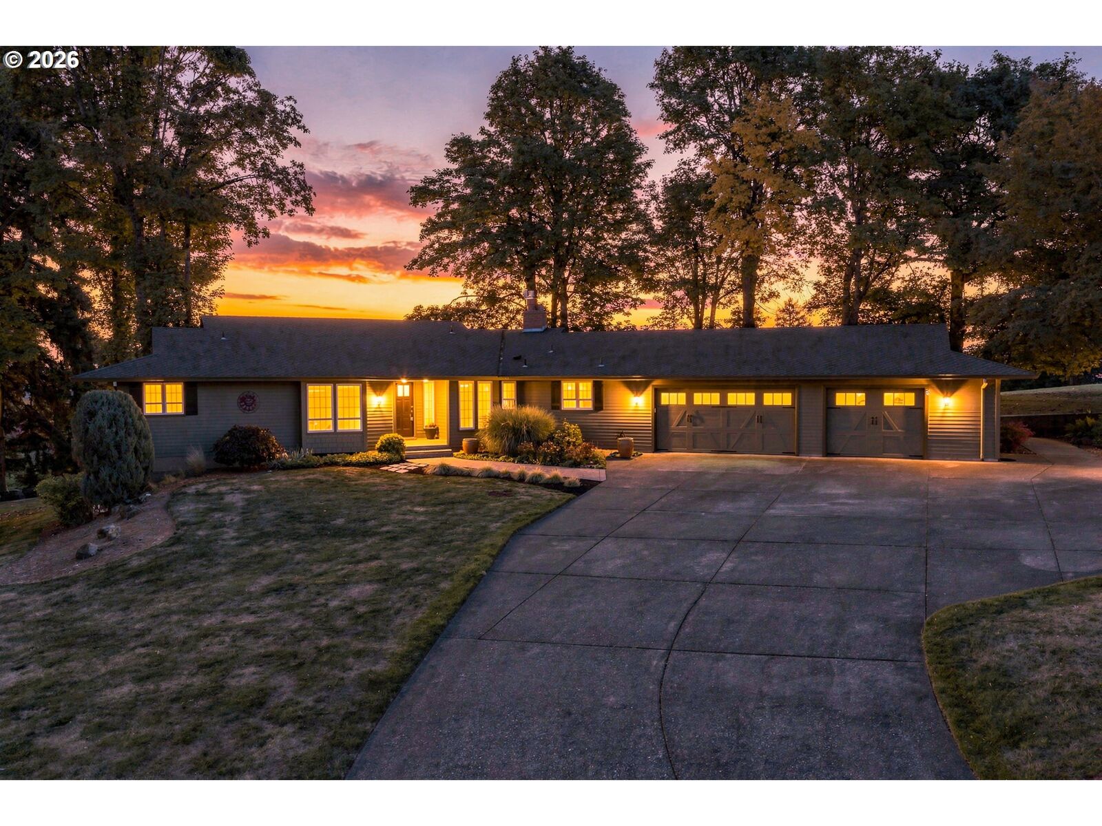 Property Photo:  13876 SE Mountain Crest Dr  OR 97086 
