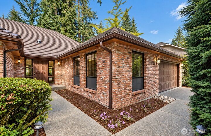 Property Photo: 14216 26th Court SE WA 98012
