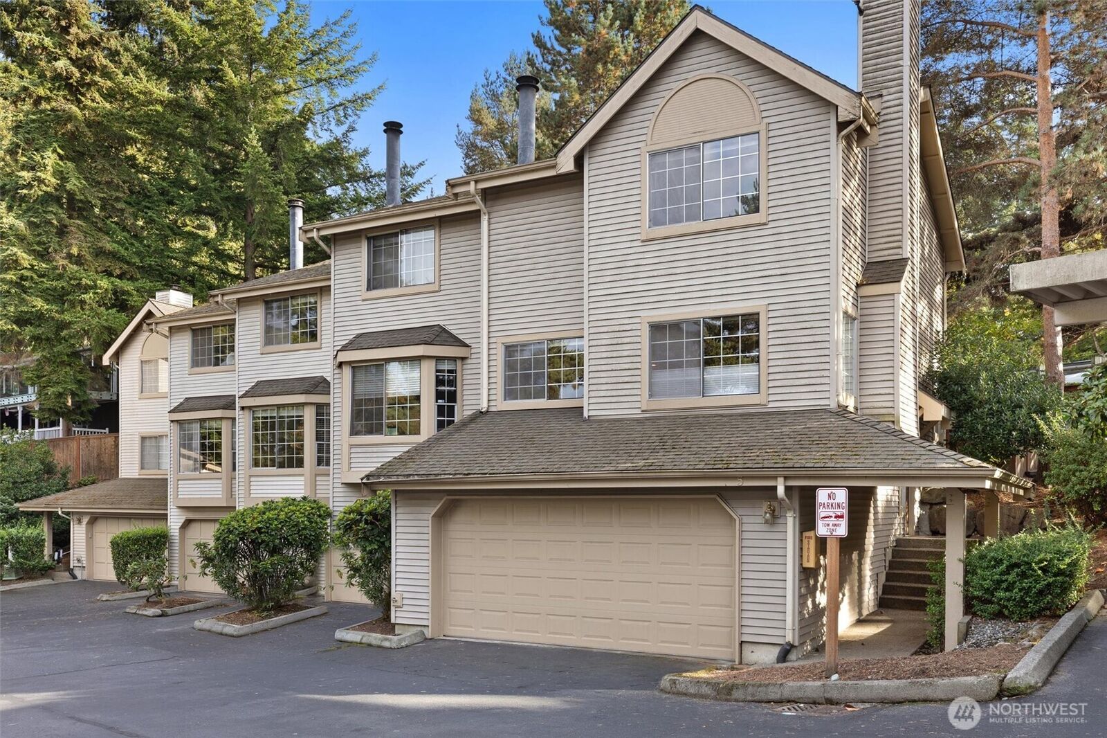 Property Photo: 4160 178th Lane SE 5 WA 98008
