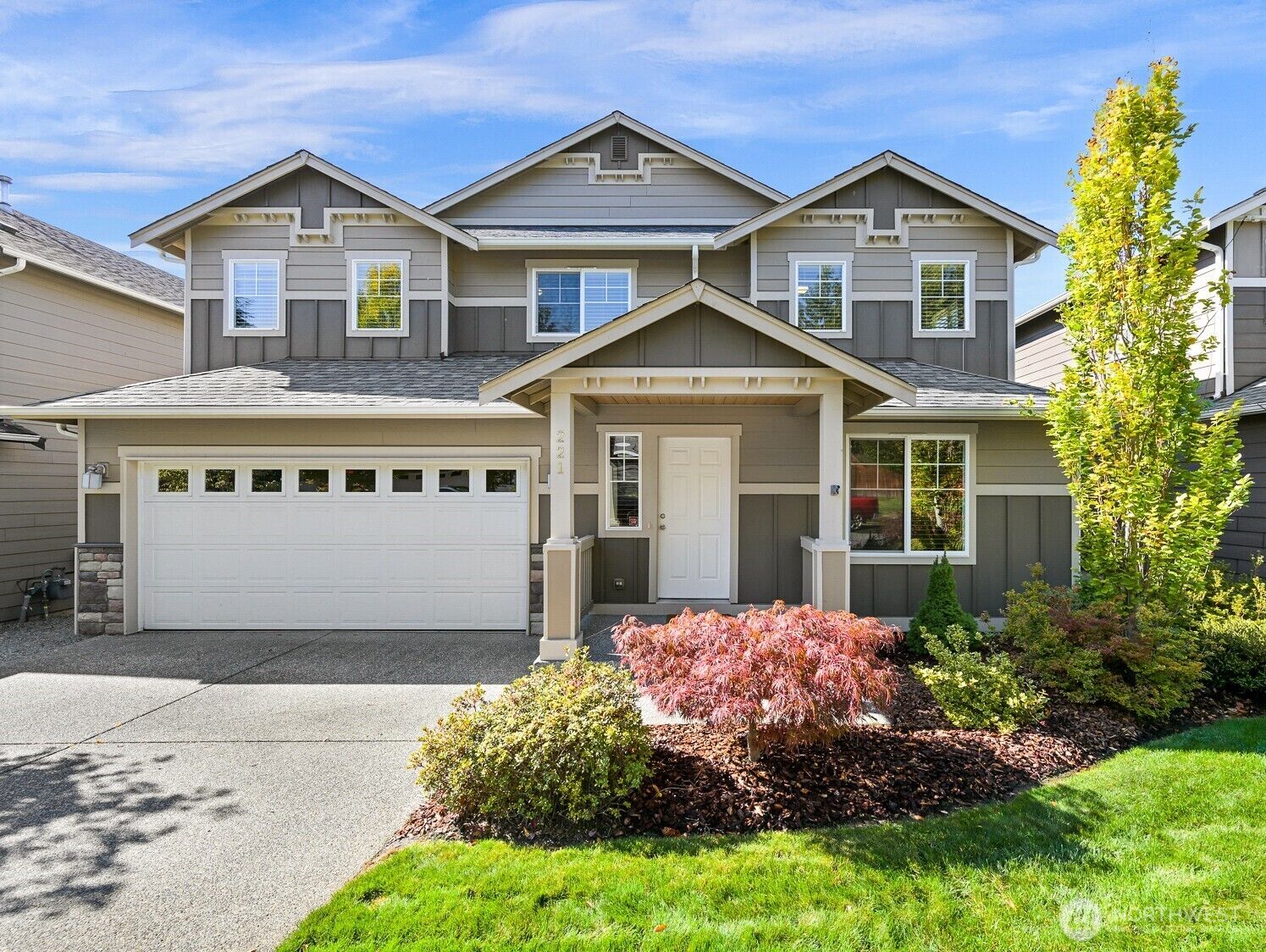 Property Photo:  221  Jeff Street  WA 98274 