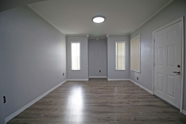 Property Photo: 170 SW Peacock Boulevard 36-103 FL 34986