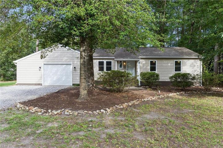 Property Photo:  205 Wharf Row  VA 23692 