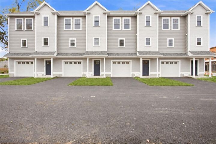 Property Photo:  89 Croade Street  RI 02885 