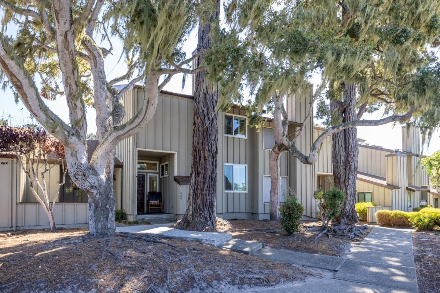 Property Photo: 608 Sage Court CA 93950