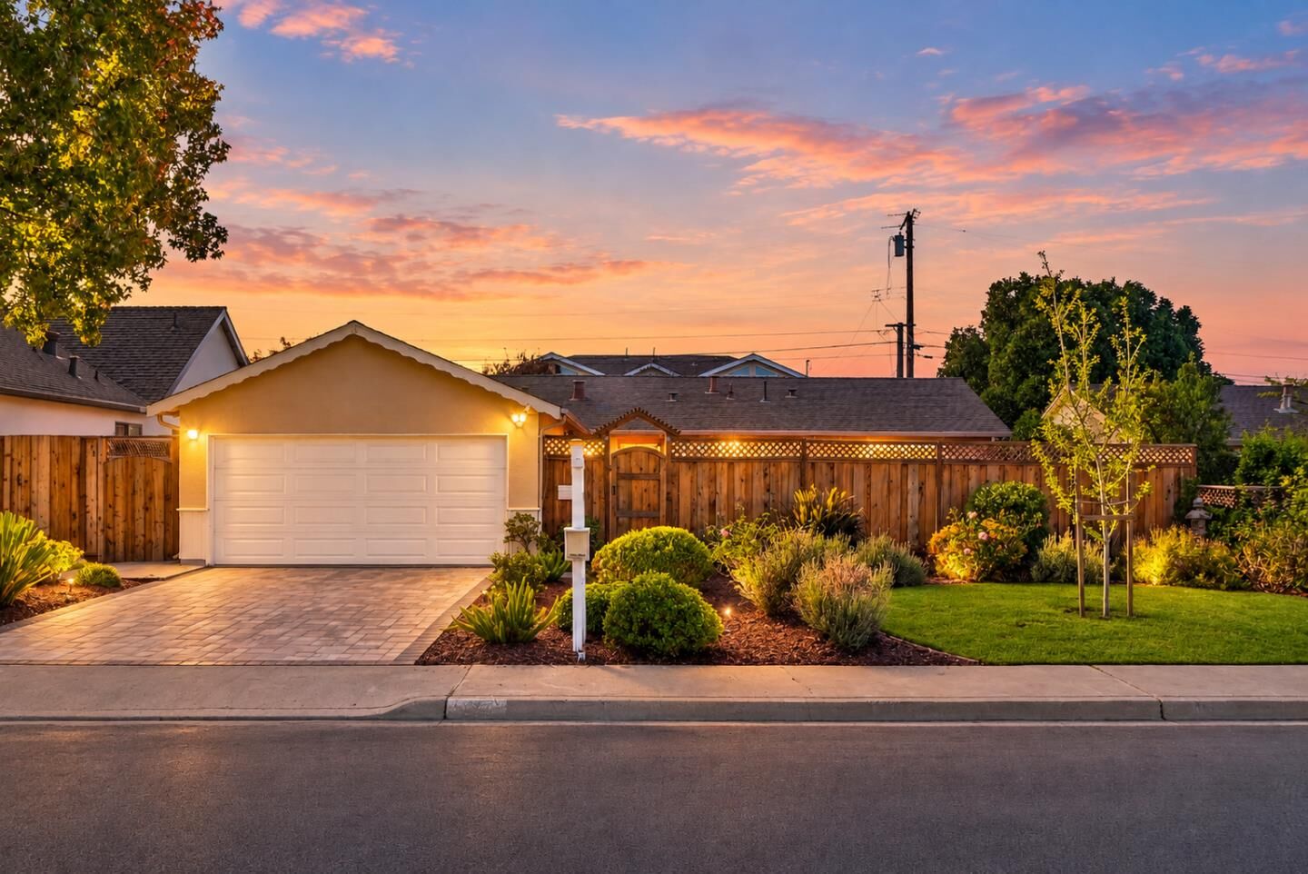 Property Photo:  160 Gilbert Avenue  CA 95051 