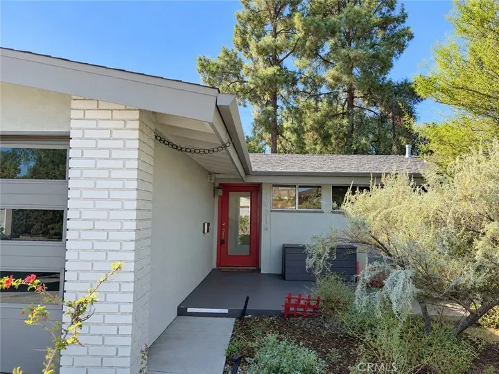 Property Photo: 19214 Nearbrook CA 91351