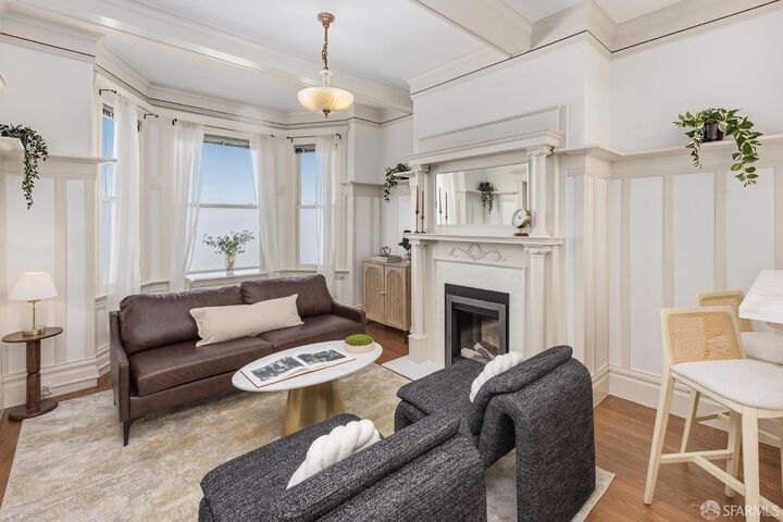 Property Photo: 1263 Oak Street 5 CA 94117