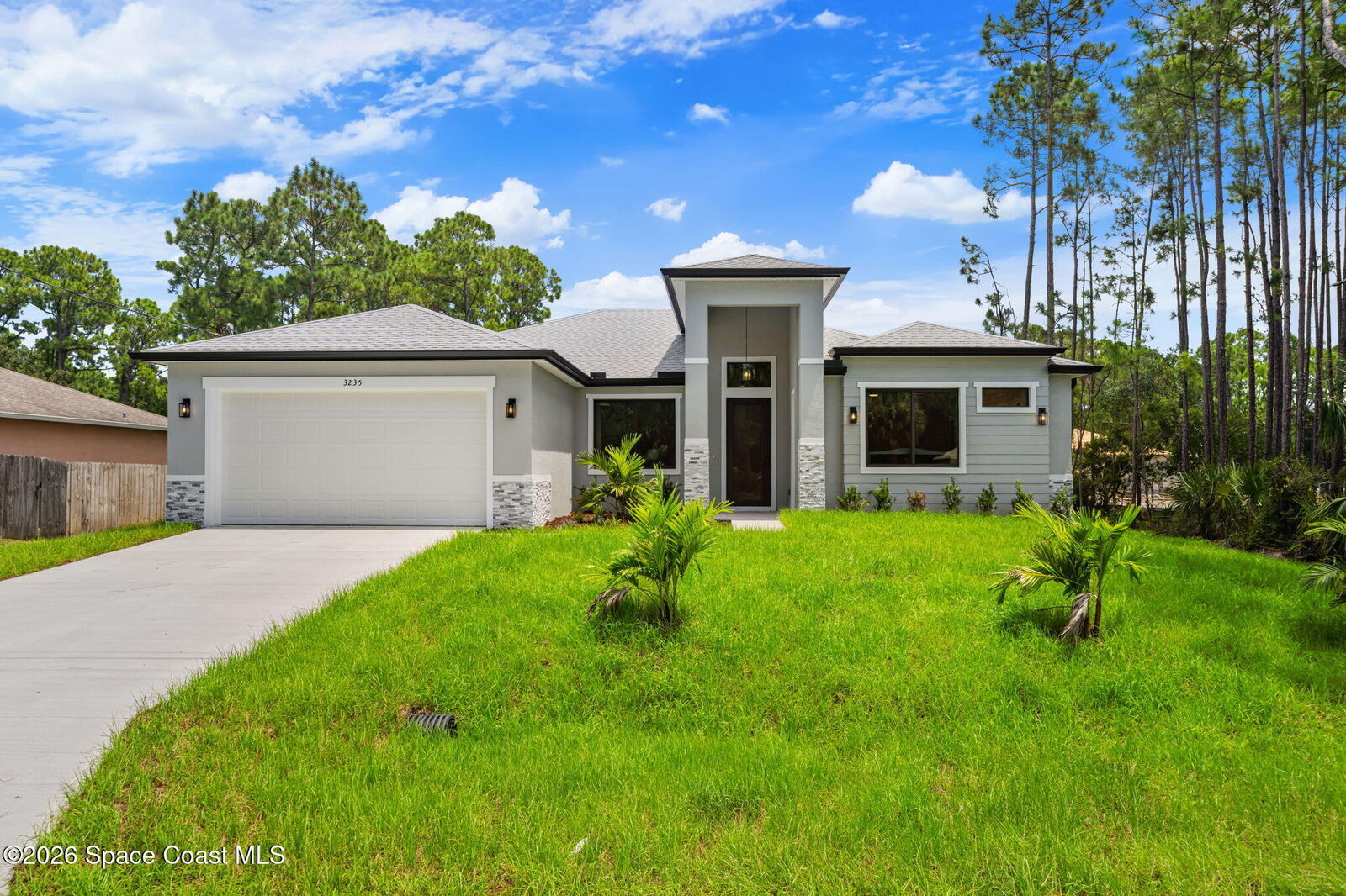 Property Photo:  1132 Sykes Road SE  FL 32909 