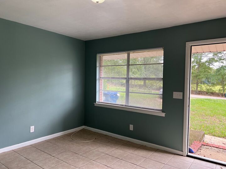 Property Photo: 4435 Glen Lawrence Rd AL 36376