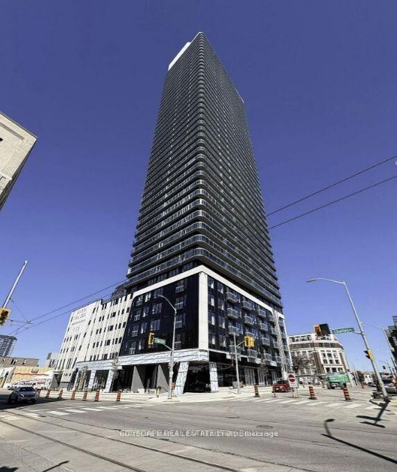 Property Photo:  30 Francis Street 2308  ON N2G 1H7 