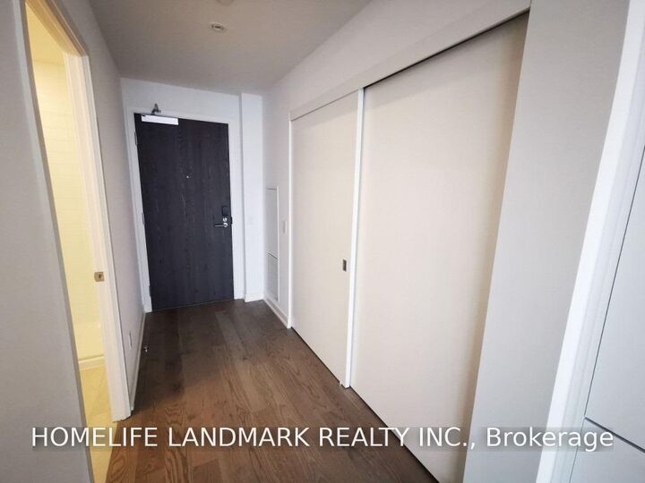 Property Photo: 20 Lombard Street 4201 ON M5C 0A7