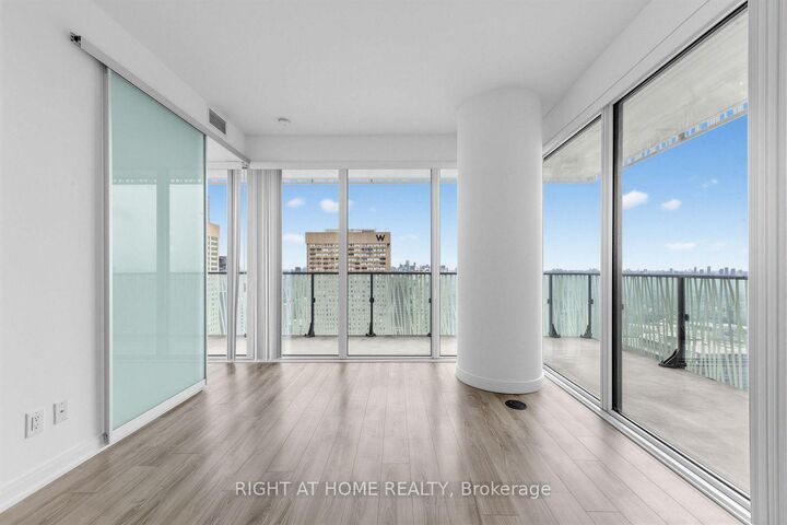 Property Photo:  42 Charles Street E 3408  ON M4Y 0B7 