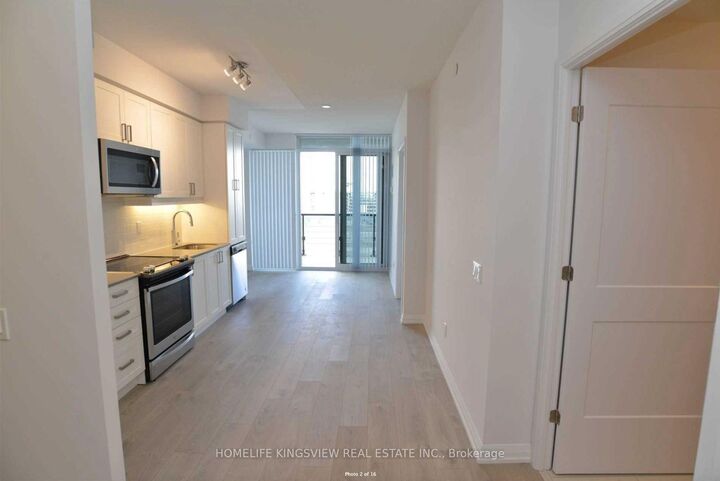 Property Photo:  7895 Jane Street 617  ON L4K 0K2 