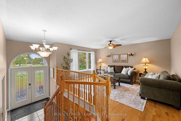 Property Photo: 3710 Gauthier Street ON K0A 1E0