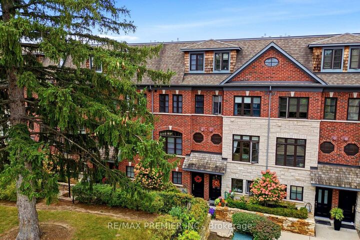 Property Photo:  37 Nease Lane  ON L4L 0C5 