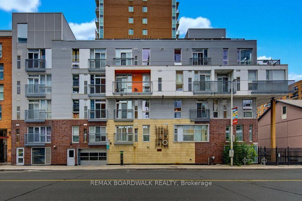 Property Photo: 360 Cumberland Street 104 ON K1N 0B1