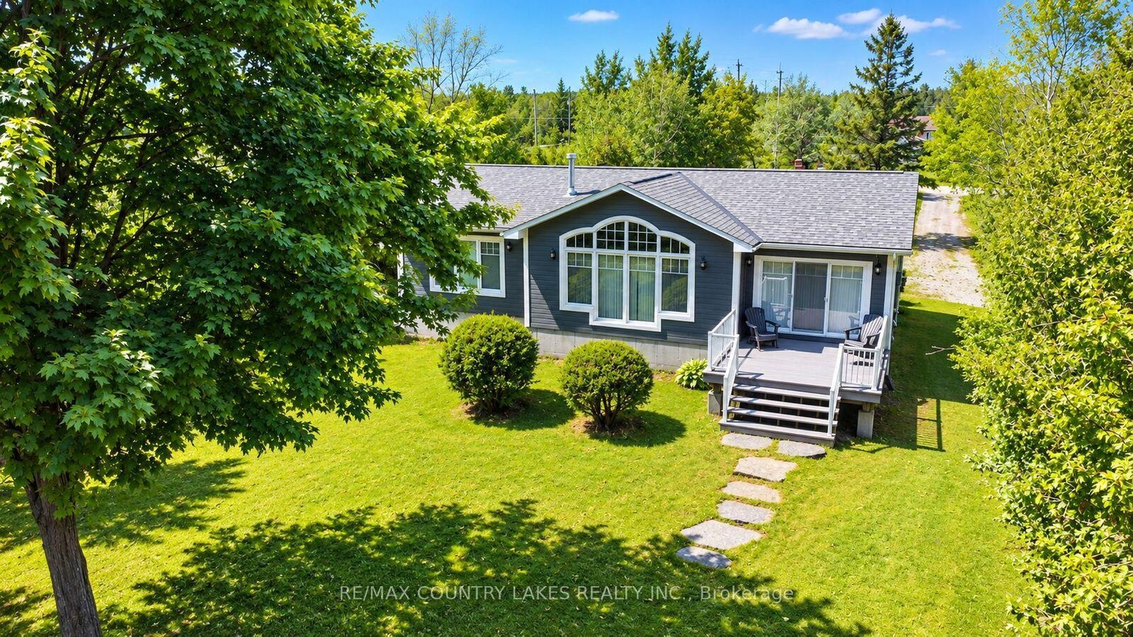 Photo de la propriété:  275 McGuire Beach Road  ON K0M 2B0 