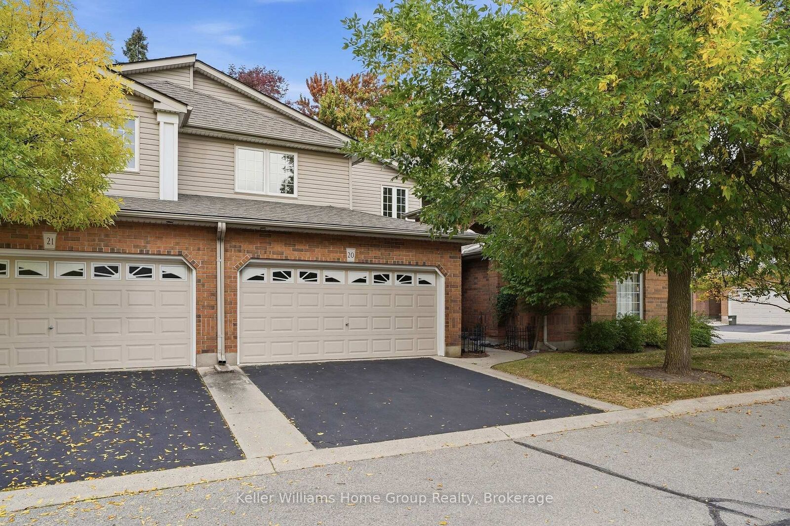 Property Photo:  784 Gordon Street 20  ON N1G 5C8 