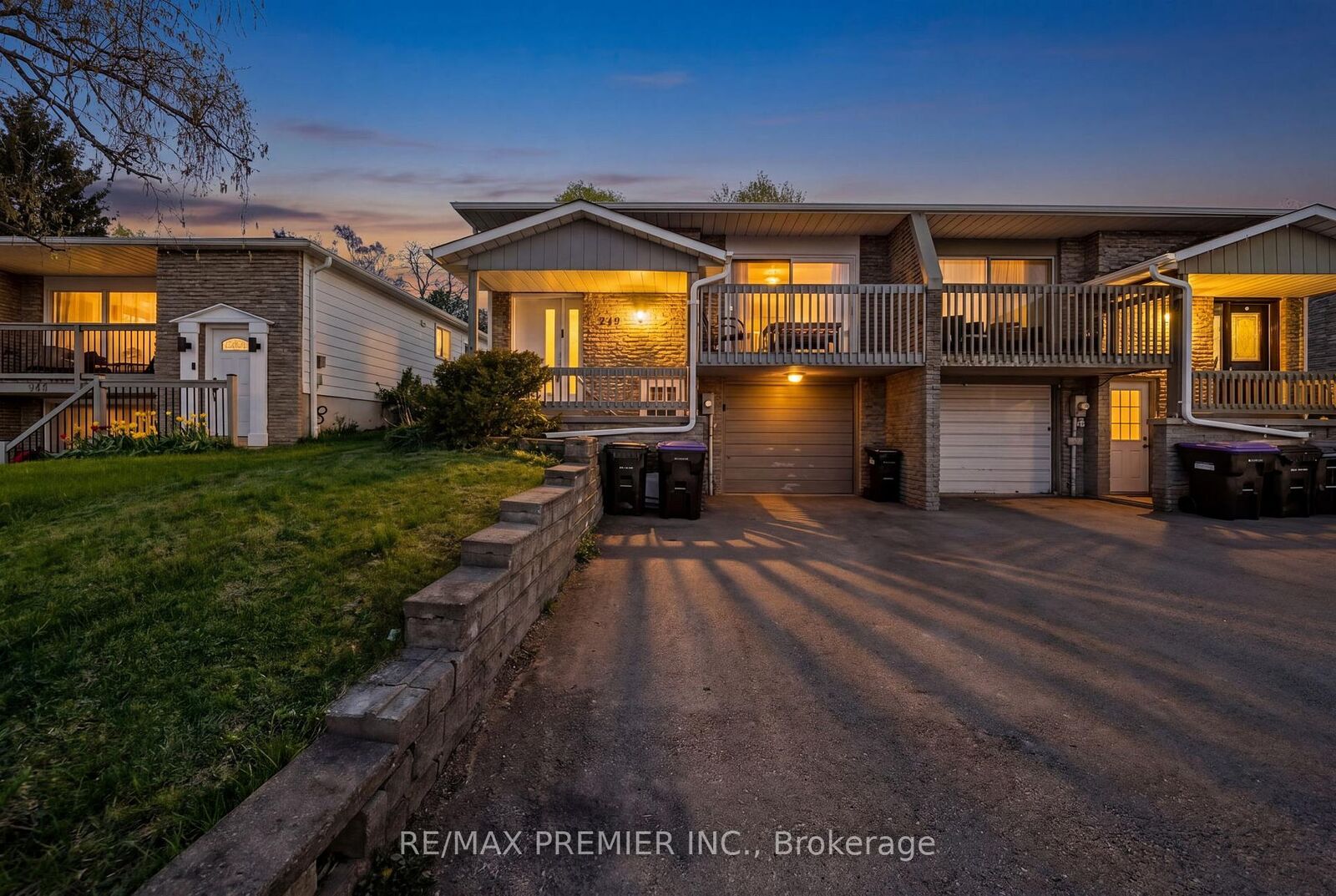 Property Photo:  249 Britannia Avenue  ON L3Z 1A6 