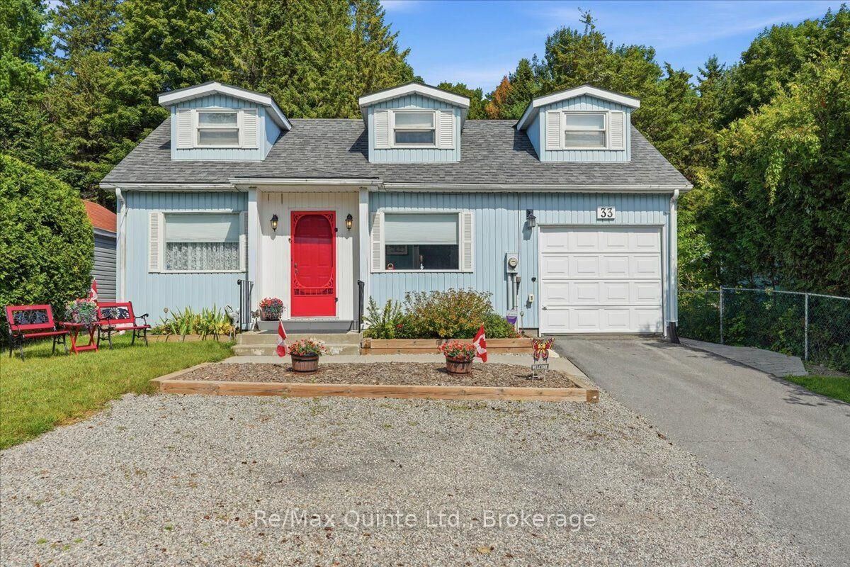 Property Photo:  33 George Street  ON K0K 1H0 