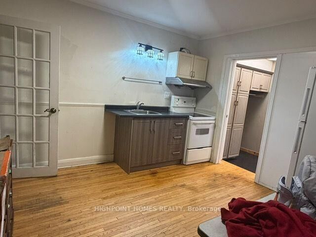 Property Photo:  118 Kitchener Road  ON M1E 2X9 