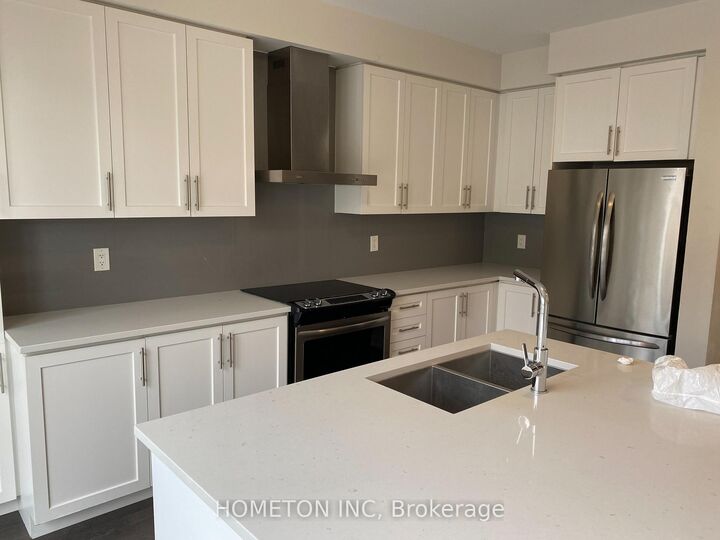 Property Photo: 197 Salterton Circle ON L6A 4Z1