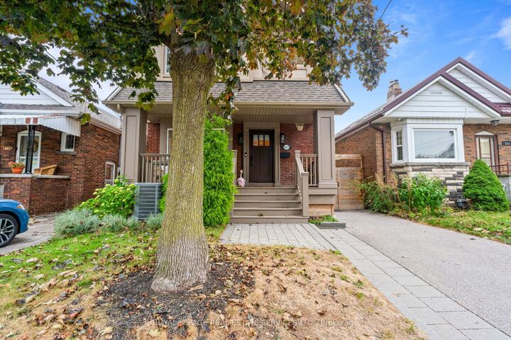 Property Photo:  865 Windermere Avenue  ON M6S 3M8 