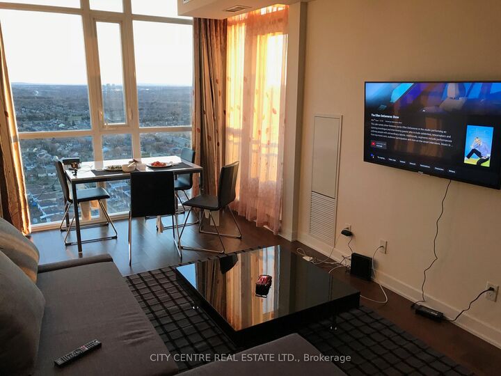 Property Photo:  4065 Brickstone Mews 3205  ON L5B 0G3 