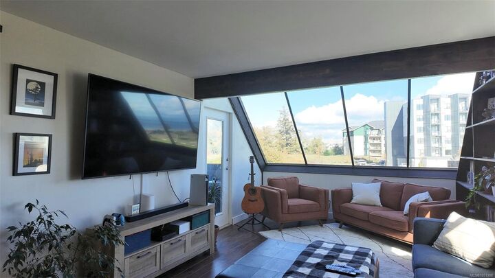 Property Photo:  2740 Island Hwy #205  BC V9W 1C7 