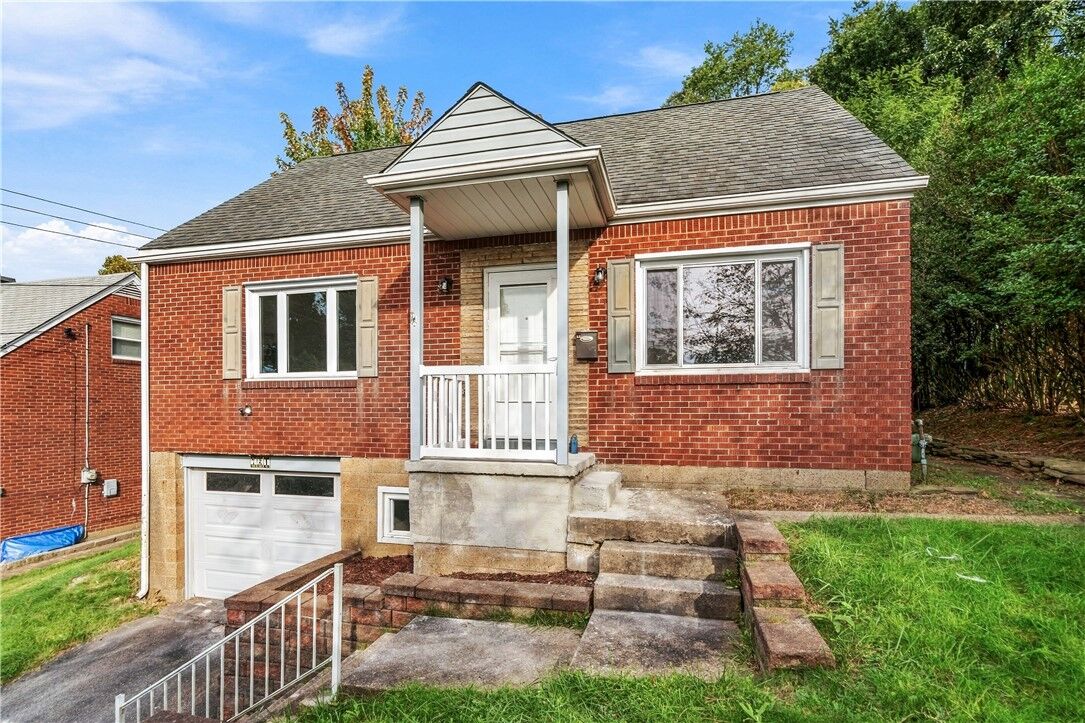Property Photo: 721 6th St PA 15147