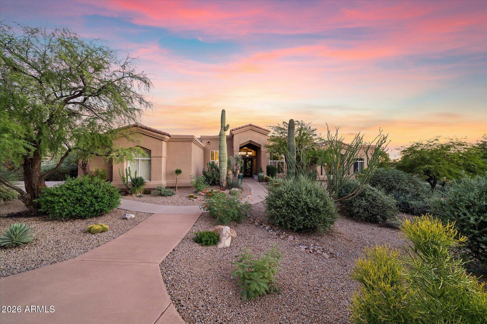 Property Photo: 10231 E Saddle Horn Trail AZ 85255