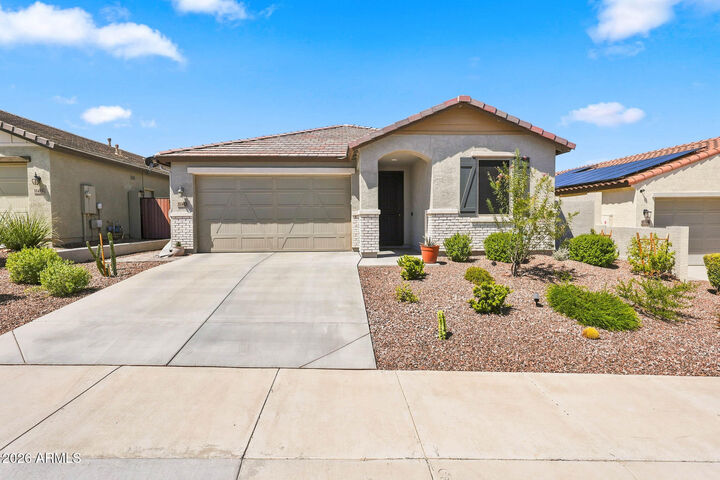 Property Photo: 11402 S 175th Drive AZ 85338