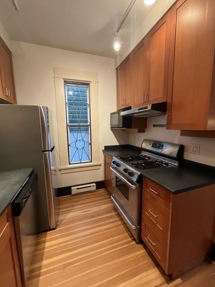 Property Photo:  660 E Georgia Street  BC V6A 2A1 