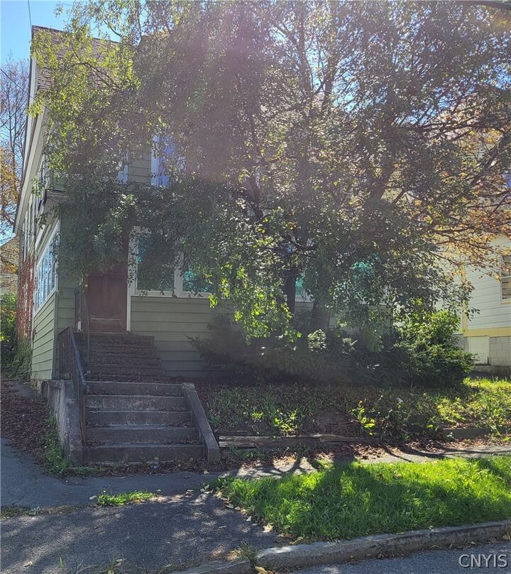 Property Photo: 261 Bryant Avenue NY 13204