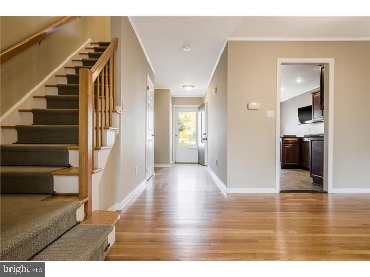 Property Photo:  17 Gordon Way  NJ 08540 