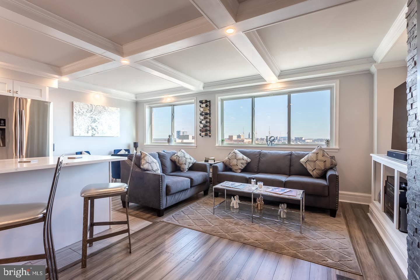 Property Photo:  200 Lombard Street 10 709  PA 19147 