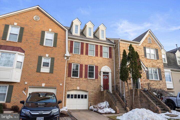 Property Photo:  2048 Pieris Court  VA 22182 