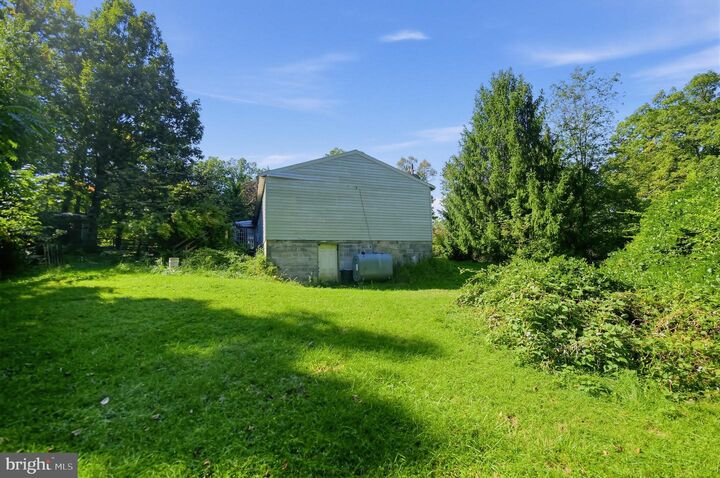 Property Photo:  129 Vesey Drive  VA 22630 