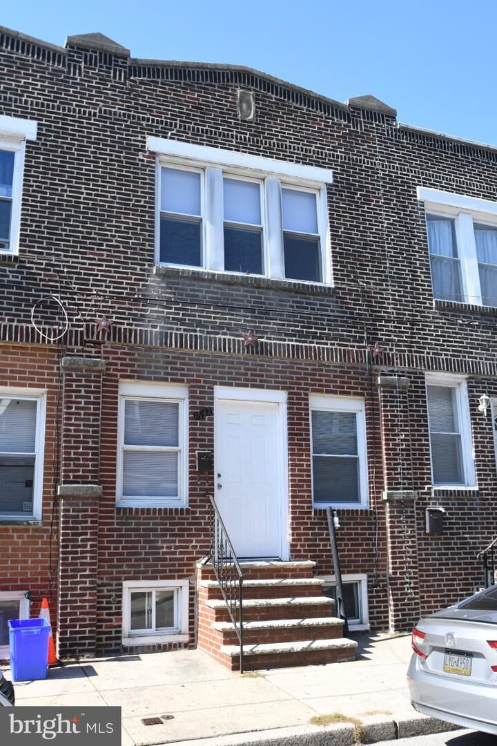 Property Photo: 1642 S Newkirk Street PA 19145