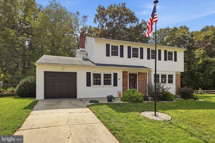 Property Photo:  20 Merion Court  DE 19904 