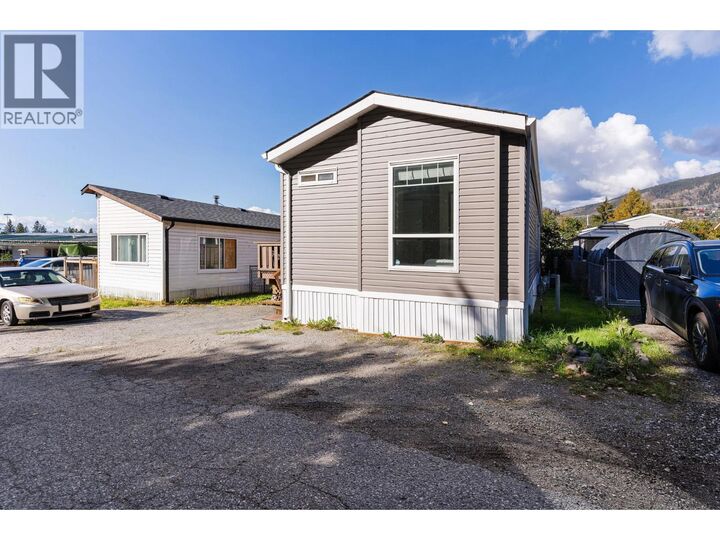 Property Photo:  1699 Ross Road 201  BC V1Z 1L8 