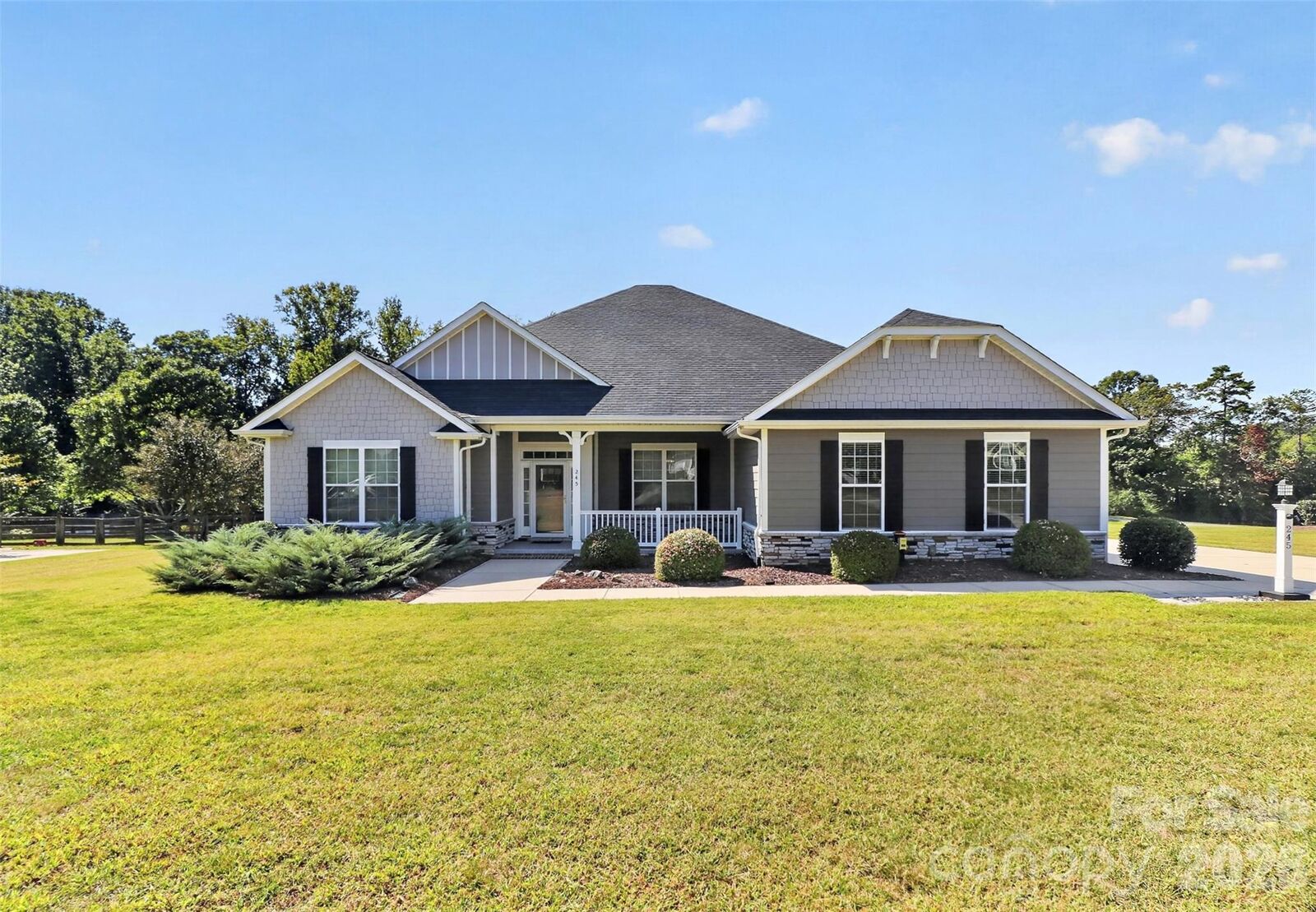 Property Photo: 245 Glenwood Drive NC 28129
