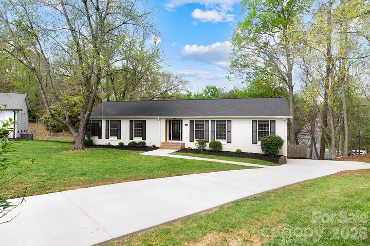 Property Photo:  100 Chadmore Drive 17  NC 28270 